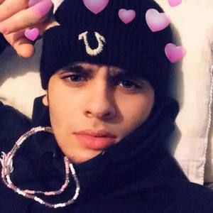 Meet your Posher, Adrian